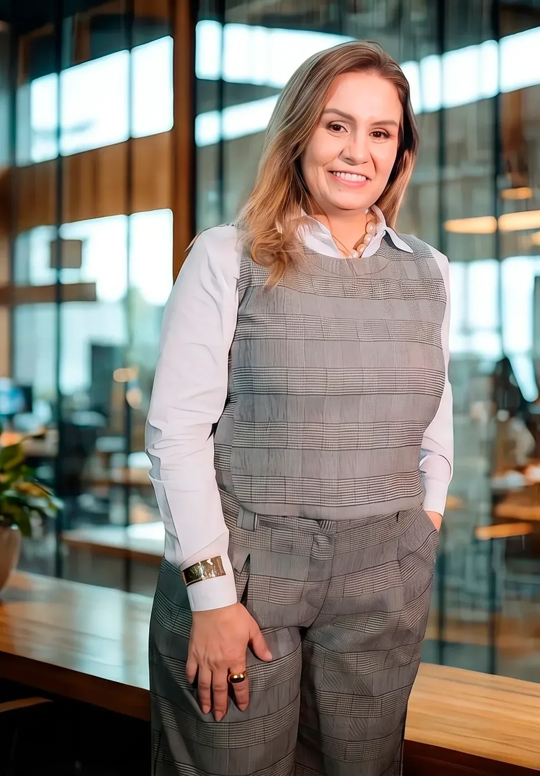 Daniela Golfieri em seu escritório